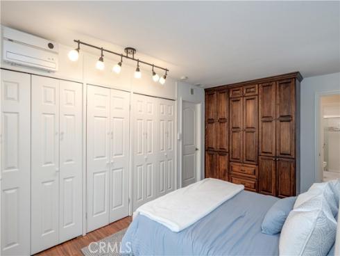 12 Oak Tree , Irvine, CA