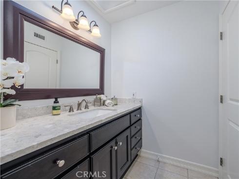 12 Oak Tree , Irvine, CA