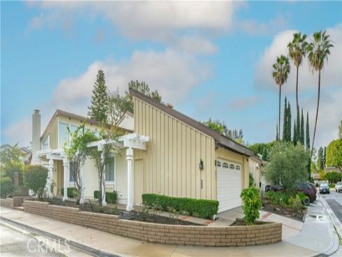 12 Oak Tree , Irvine, CA