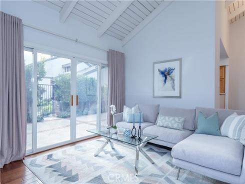 12 Oak Tree , Irvine, CA