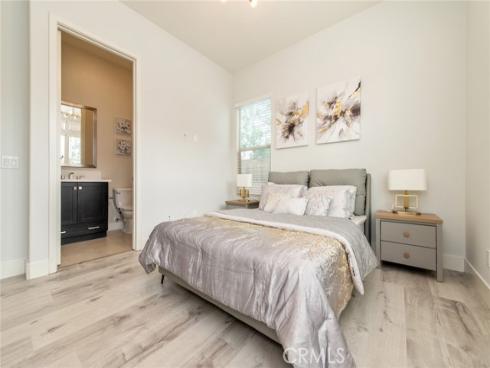 113 Measure , Irvine, CA