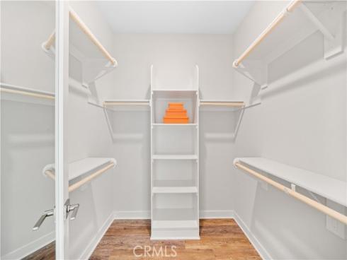 386 Chorus , Irvine, CA