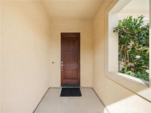 125  Lovelace  , Irvine, CA