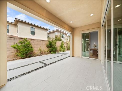 125  Lovelace  , Irvine, CA