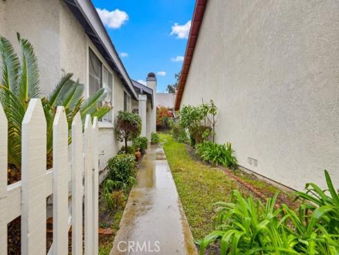 6 Gettysburg , Irvine, CA