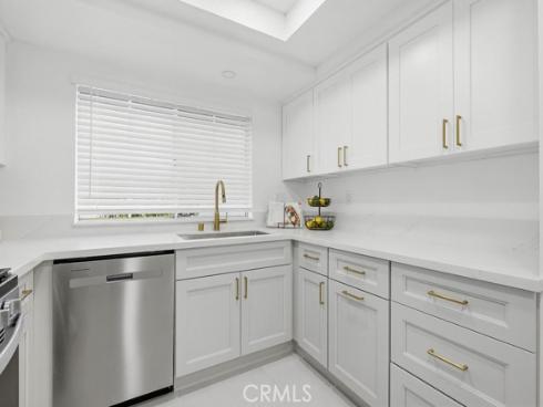 6 Gettysburg , Irvine, CA