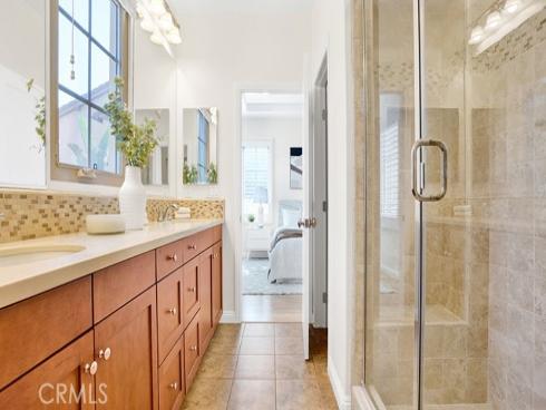 74  Bianco  , Irvine, CA