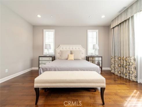 120  Tomato Springs  , Irvine, CA