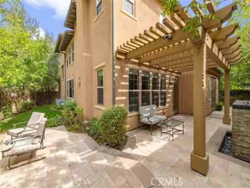 120  Tomato Springs  , Irvine, CA