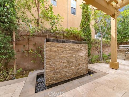 120  Tomato Springs  , Irvine, CA