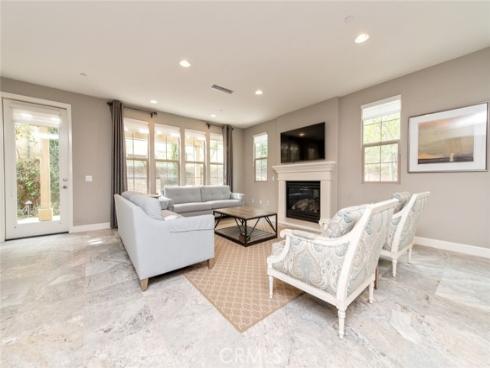 120  Tomato Springs  , Irvine, CA