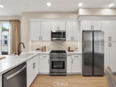 302  Tall Oak  , Irvine, CA