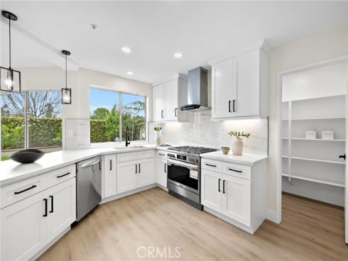 17 Rhode Island , Irvine, CA