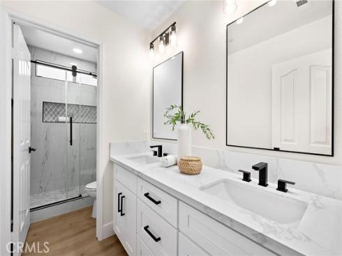 17 Rhode Island , Irvine, CA