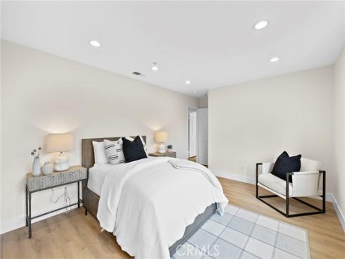 17 Rhode Island , Irvine, CA