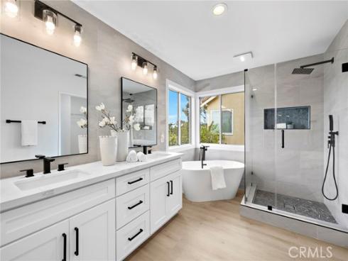 17 Rhode Island , Irvine, CA