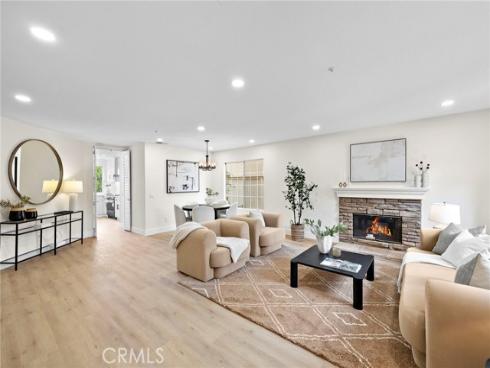 17 Rhode Island , Irvine, CA