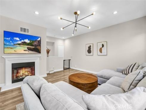 192  Wild Lilac  , Irvine, CA