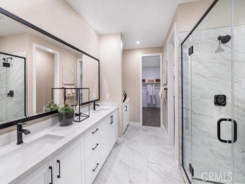 95 Interval , Irvine, CA