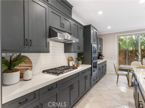 135 Hollow Tree , Irvine, CA