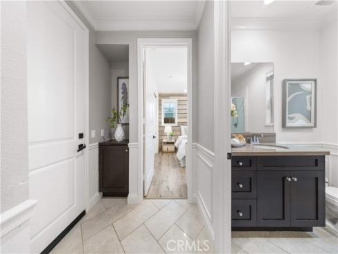 135 Hollow Tree , Irvine, CA