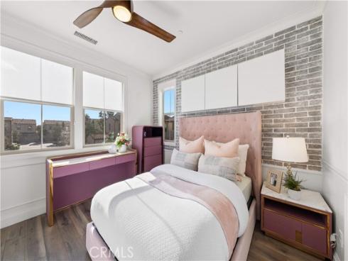 135 Hollow Tree , Irvine, CA