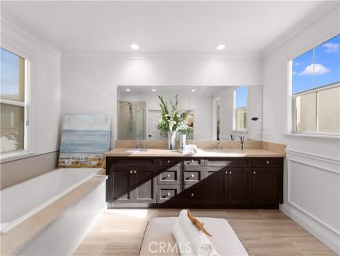 135 Hollow Tree , Irvine, CA