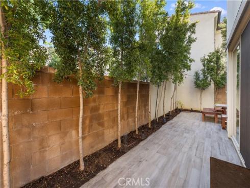 135 Hollow Tree , Irvine, CA