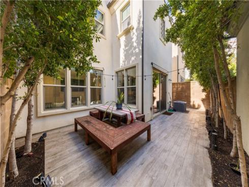 135 Hollow Tree , Irvine, CA