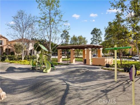 135 Hollow Tree , Irvine, CA