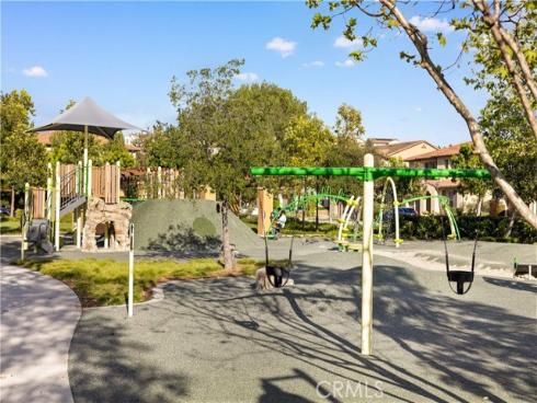 135 Hollow Tree , Irvine, CA