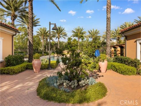 135 Hollow Tree , Irvine, CA