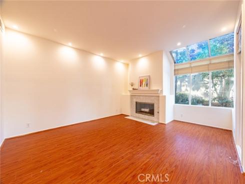 72  Vassar Aisle  , Irvine, CA