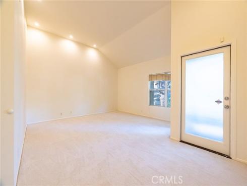 72  Vassar Aisle  , Irvine, CA