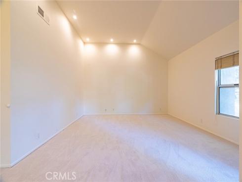 72  Vassar Aisle  , Irvine, CA