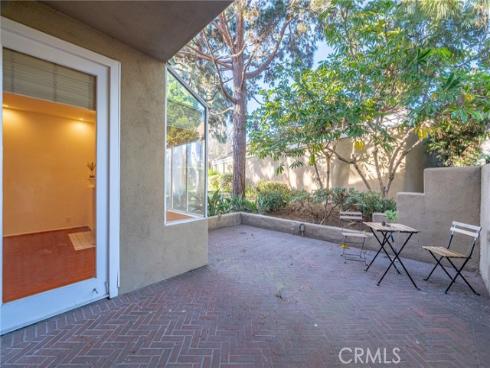 72  Vassar Aisle  , Irvine, CA