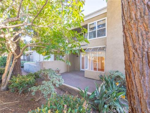 72  Vassar Aisle  , Irvine, CA