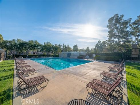 72  Vassar Aisle  , Irvine, CA