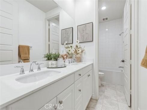 218  Geyser  , Irvine, CA