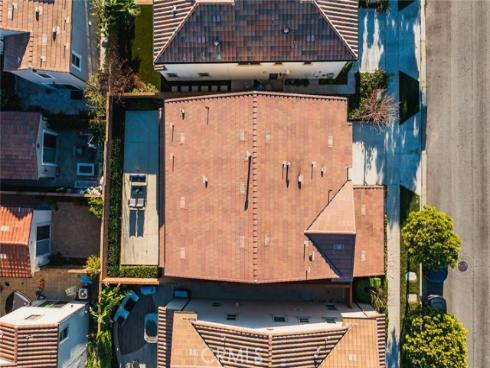 218  Geyser  , Irvine, CA