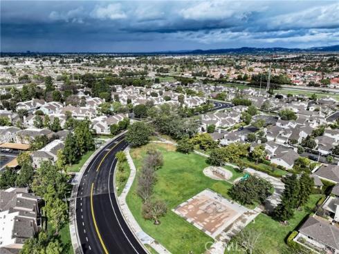 424  Deerfield  172  Avenue, Irvine, CA