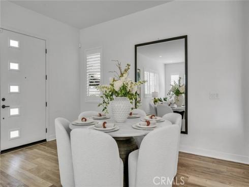 446 Chorus , Irvine, CA