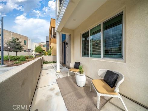 446 Chorus , Irvine, CA