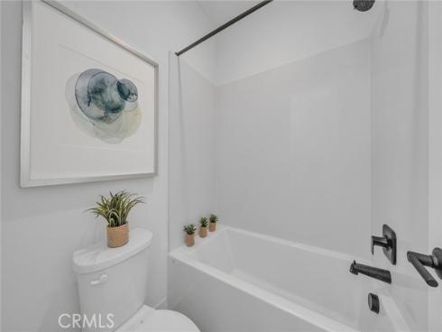 446 Chorus , Irvine, CA