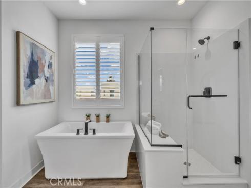 446 Chorus , Irvine, CA