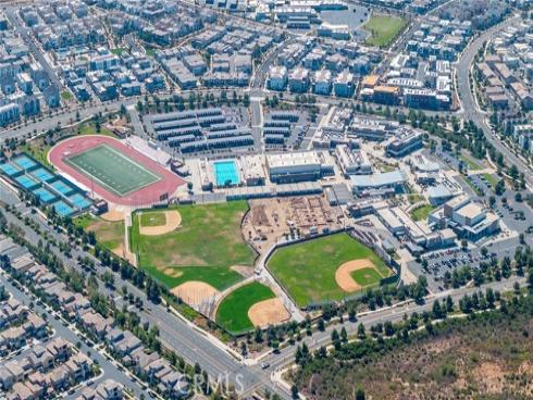 446 Chorus , Irvine, CA