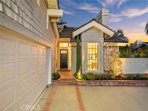 3  Candlebush  , Irvine, CA