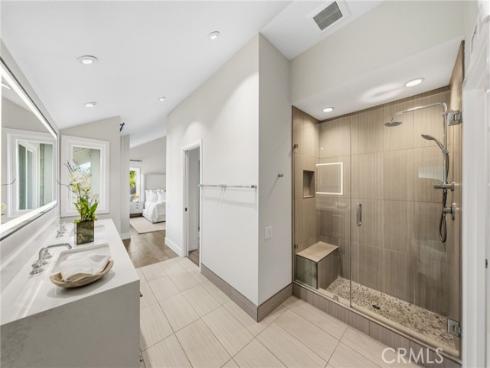 3  Candlebush  , Irvine, CA