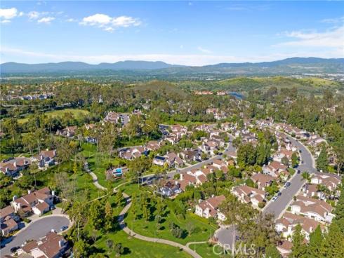 3  Candlebush  , Irvine, CA