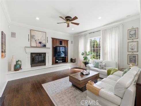 6  Los Olivos  , Irvine, CA